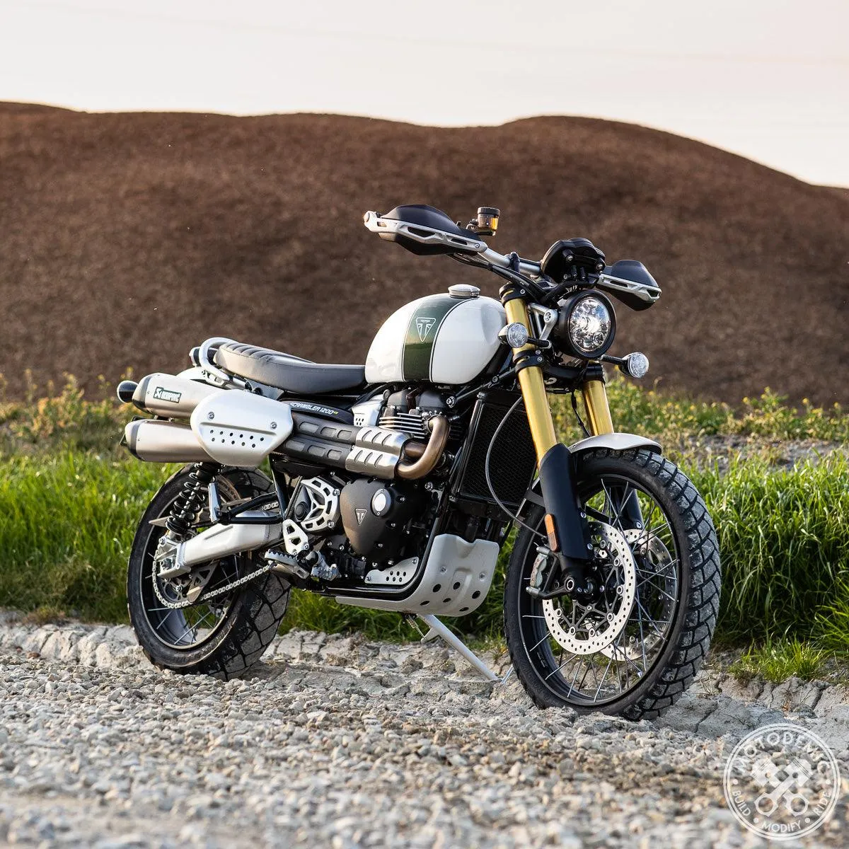 Motodemic Adaptive LED Headlight for Triumph Scrambler 1200