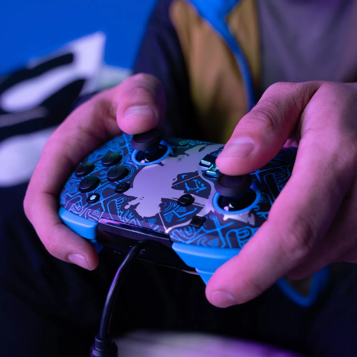 Nintendo Switch Sheikah Shoot REMATCH GLOW Controller